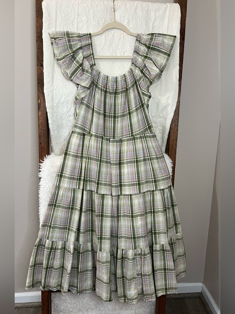 Easel Los Angeles Plaid Tiered Maxi Dress - Green/Pink - Small